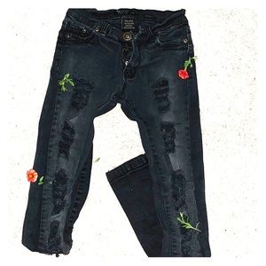Black Distressed Jeans